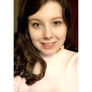 Meet your Posher, Kara